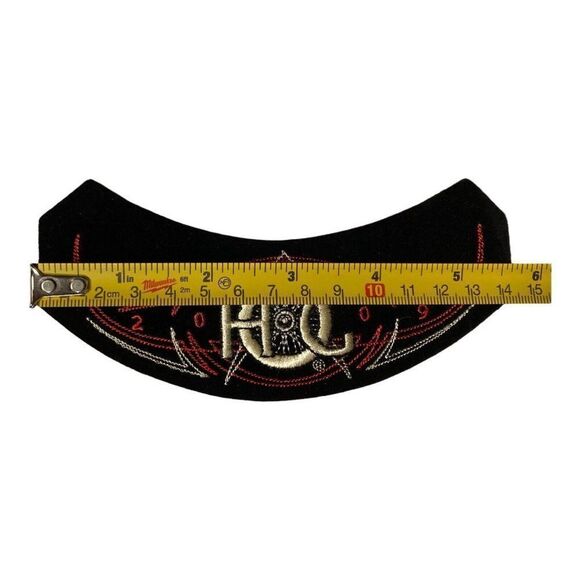 Harley-Davidson Motorcycle Owners Group HOG 2009 Vest Rocker Patch Red Silver - Picture 3 of 3